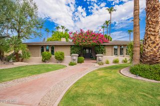 2238 E Fox Street, Mesa, AZ 85213