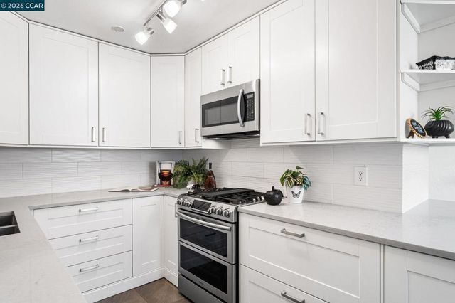 3583 Dumbarton St, Concord, CA 94519