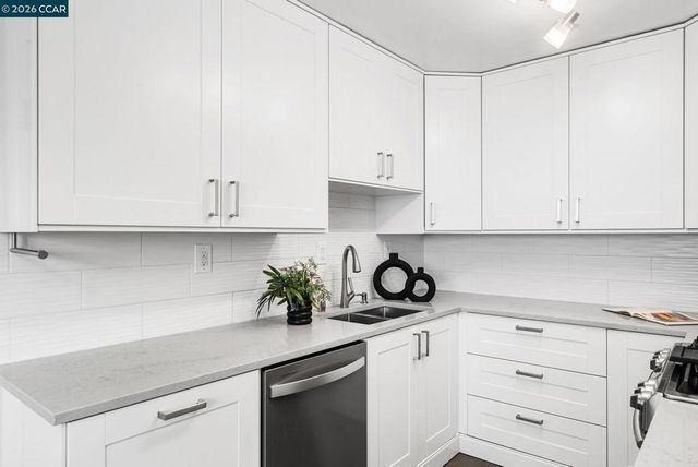 3583 Dumbarton St, Concord, CA 94519