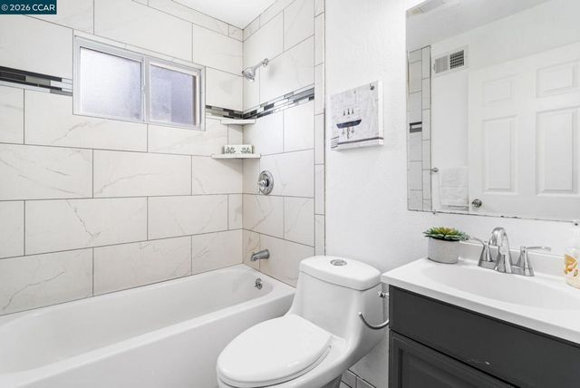 3583 Dumbarton St, Concord, CA 94519