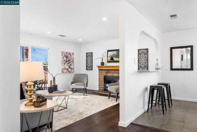 3583 Dumbarton St, Concord, CA 94519