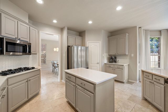 2114 Hilton Head DR, Round Rock, TX 78664