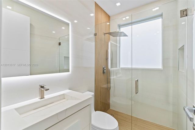 3188 NE 211th Ter, Aventura, FL 33180