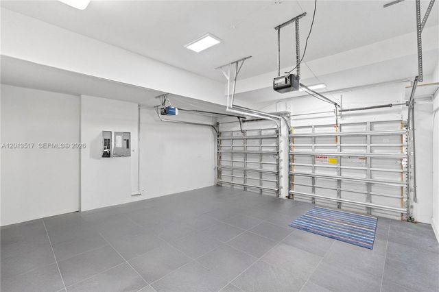 3188 NE 211th Ter, Aventura, FL 33180