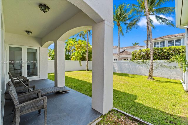 3188 NE 211th Ter, Aventura, FL 33180