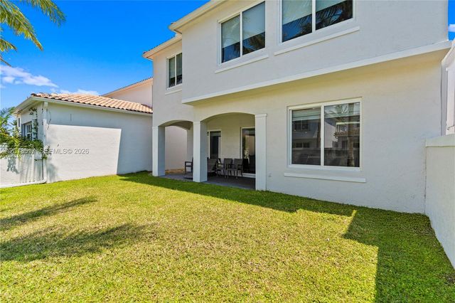 3188 NE 211th Ter, Aventura, FL 33180