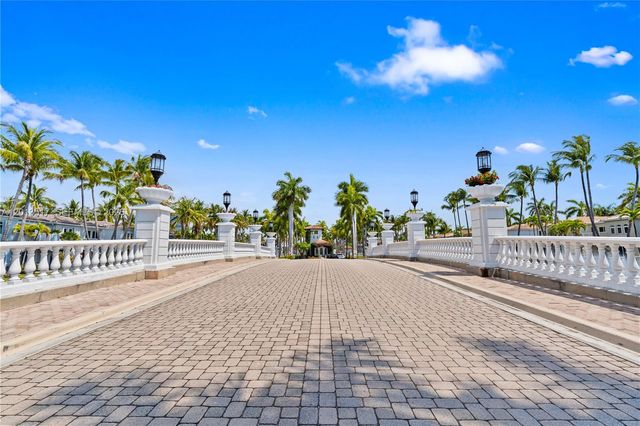 3188 NE 211th Ter, Aventura, FL 33180