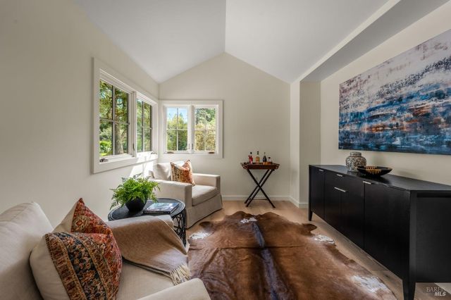 340 White Cottage Rd S, Angwin, CA 94508