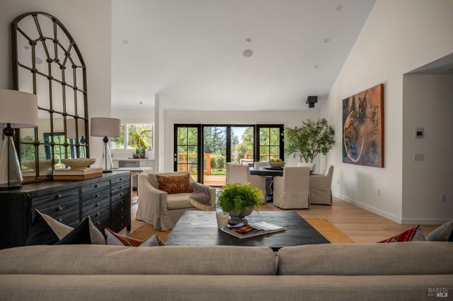 340 White Cottage Rd S, Angwin, CA 94508