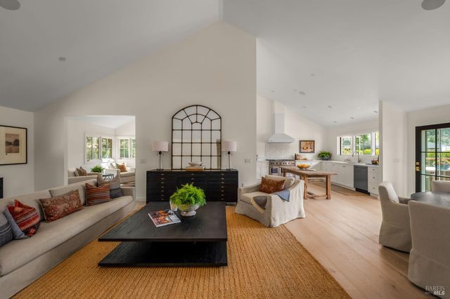 340 White Cottage Rd S, Angwin, CA 94508