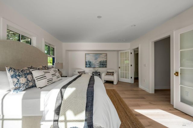 340 White Cottage Rd S, Angwin, CA 94508