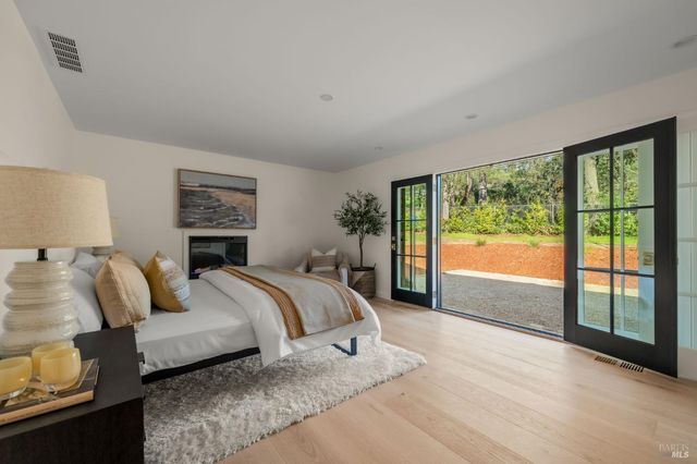 340 White Cottage Rd S, Angwin, CA 94508