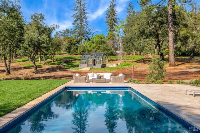 340 White Cottage Rd S, Angwin, CA 94508