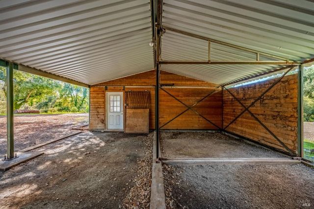 340 White Cottage Rd S, Angwin, CA 94508