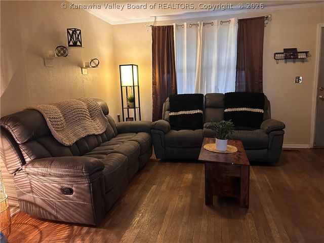 4628 Washington Avenue Se, Charleston, WV 25304