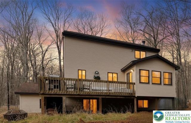 19 Livingston Lane, Clifton Twp, PA 18424
