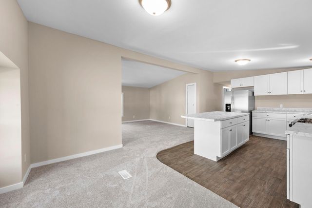 1989 Cardinal Drive, Centerville, MN 55038