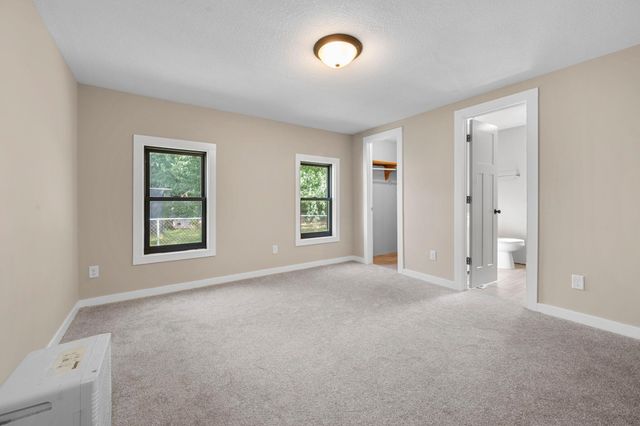 1989 Cardinal Drive, Centerville, MN 55038