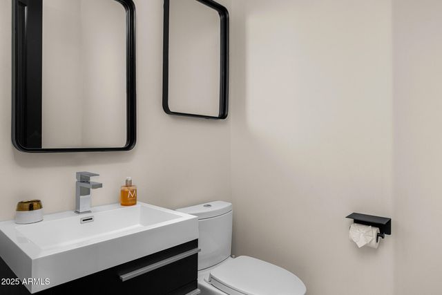 6650 N HILLSIDE Drive, Paradise Valley, AZ 85253