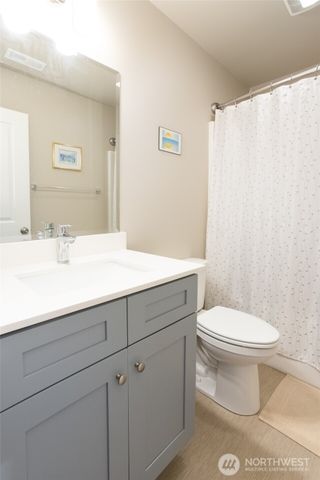 6930 Red Ridge Drive #B, Lynden, WA 98264