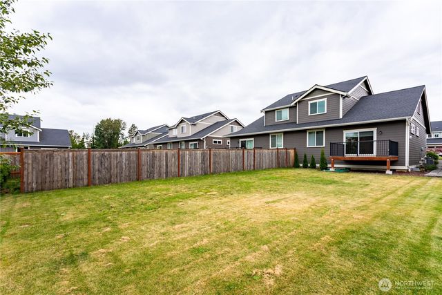 6930 Red Ridge Drive #B, Lynden, WA 98264