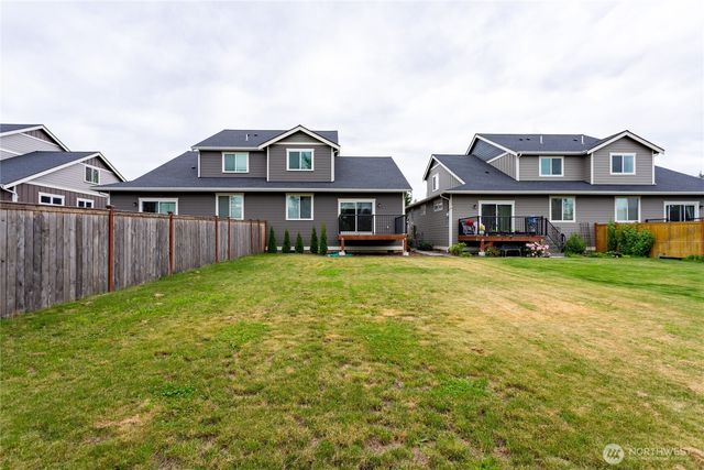 6930 Red Ridge Drive #B, Lynden, WA 98264