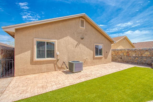 1819 Shreya Street, El Paso, TX 79928