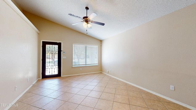 1819 Shreya Street, El Paso, TX 79928