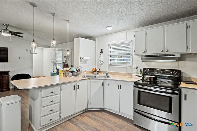 272 Quail Ridge Drive, Kyle, TX 78640