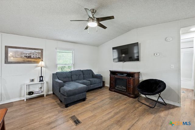 272 Quail Ridge Drive, Kyle, TX 78640