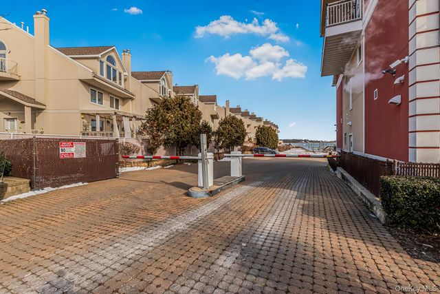 1490 Outlook Avenue 1D, Bronx, NY 10465