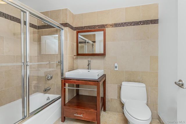 1490 Outlook Avenue 1D, Bronx, NY 10465