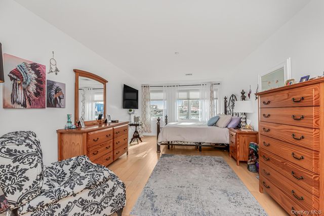 1490 Outlook Avenue 1D, Bronx, NY 10465