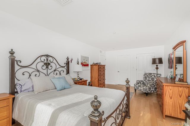 1490 Outlook Avenue 1D, Bronx, NY 10465