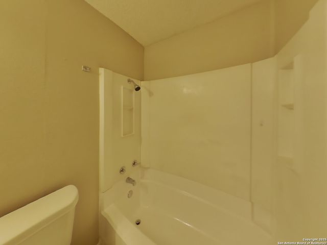 6333 Village, San Antonio, TX 78250