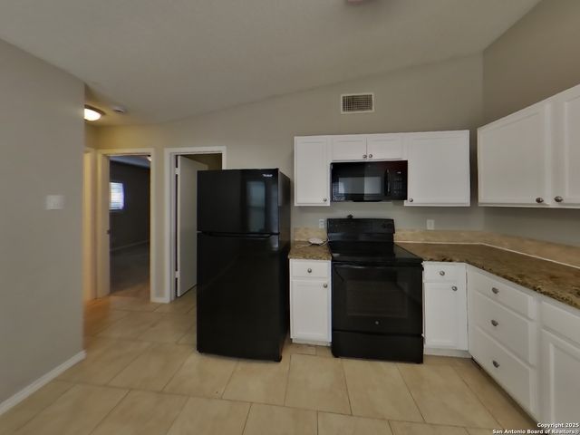 6333 Village, San Antonio, TX 78250