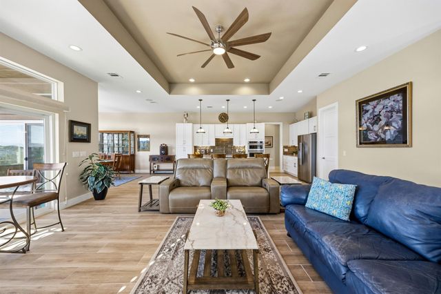 2702 Cumberland CV, Lago Vista, TX 78645