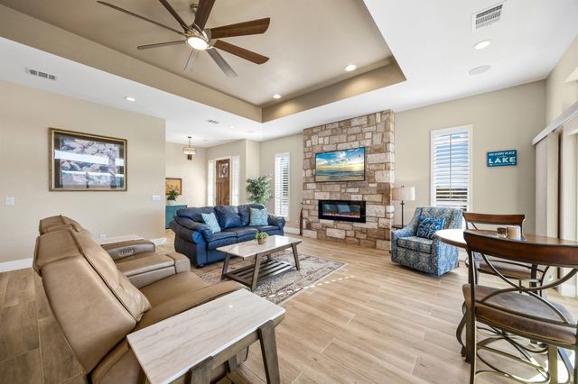 2702 Cumberland CV, Lago Vista, TX 78645