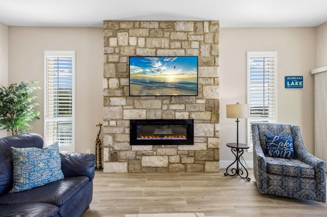 2702 Cumberland CV, Lago Vista, TX 78645