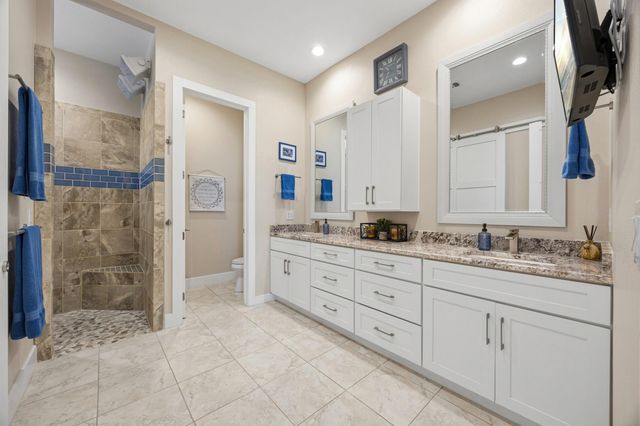 2702 Cumberland CV, Lago Vista, TX 78645