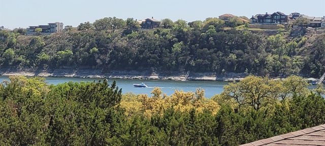 2702 Cumberland CV, Lago Vista, TX 78645