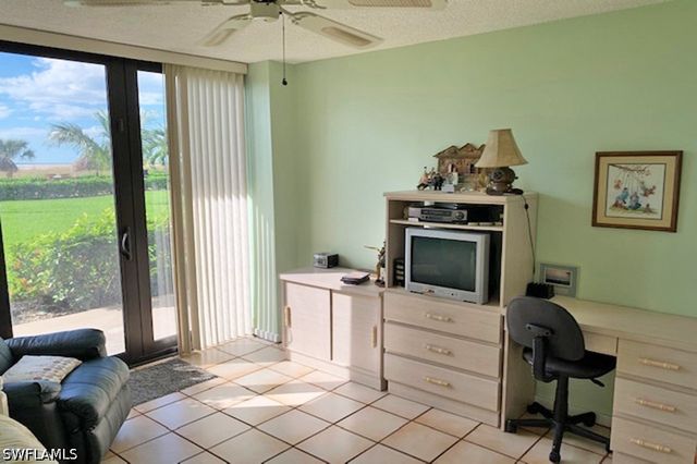 180 Seaview CT 111, Marco Island, FL 34145