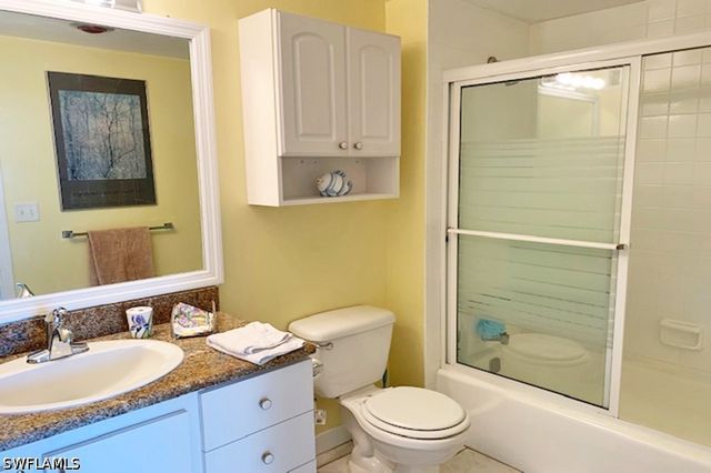 180 Seaview CT 111, Marco Island, FL 34145