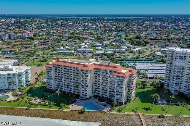 180 Seaview CT 111, Marco Island, FL 34145