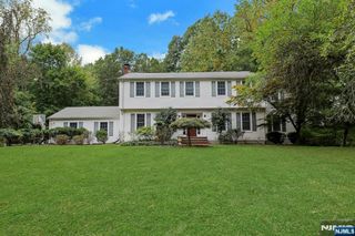 51 Millbrook Circle, Norwood, NJ 07648