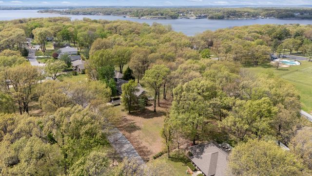 3112 Buffalo Lane, Grove, OK 74344