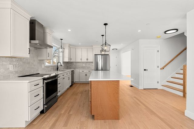 7 Sylvan Hill Crossing, Haverhill, MA 01830