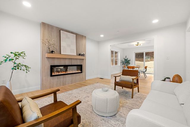 7 Sylvan Hill Crossing, Haverhill, MA 01830