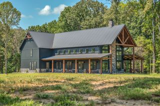 3573 Sandy Springs Rd, Cedar Hill, TN 37032