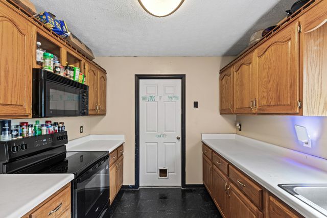 514 W Market St, Portland, TN 37148